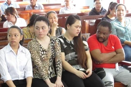 Chân dung anh chàng hứa tặng quà cho nhiều phụ nữ Việt
