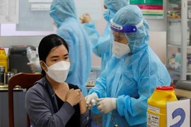 Cần Thơ: Hơn 63% người từ 18 tuổi trở lên được tiêm vaccine