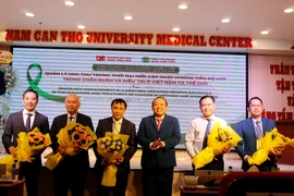 Các chuyên gia đầu ngành cập nhật những tiến bộ trong chẩn đoán, điều trị ung thư 