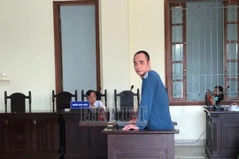 Từ câu chửi vì mất mèo, một người nằm liệt giường, một người đối diện án tù