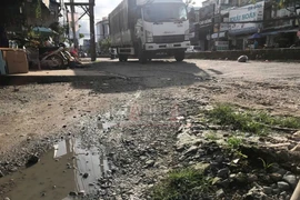 Lãnh đạo quận Ninh Kiều lý giải đoạn ‘thắt cổ chai’ đường Trần Phú chậm làm