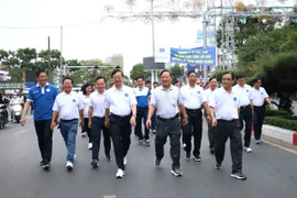 TP Cần Thơ: Hơn 2.000 người đi bộ hướng về bệnh nhân nghèo