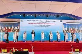  7 công trình, dự án hơn 8.000 tỉ ở Cần Thơ chính thức khánh thành, khởi công 