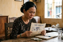 Ký nhận nợ hơn 31 tỉ, ra tòa nói "viết để giúp chủ nợ" 