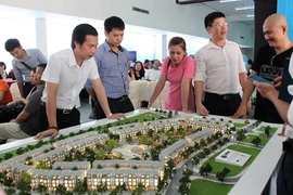 Đã đến lúc nhà đầu tư bất động sản 'xuống tiền'?