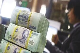 Khoảng trống nguy hiểm khiến nhiều người mất tiền gửi