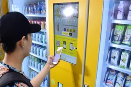 Xài 100 triệu đồng/tháng có tiềm ẩn nguy cơ rửa tiền?