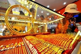 Vàng nhẫn 24K rẻ hơn vàng miếng tới 3 triệu đồng/lượng