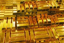 Sau 1 đêm, giá vàng vọt lên hơn 50 triệu đồng/lượng