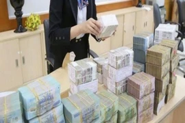Ngân hàng dư tiền nhưng nhà kinh doanh không mặn mà