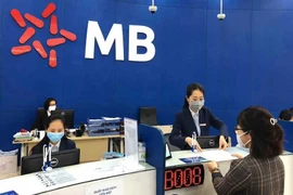 NHNN nói gì về việc nới room tín dụng cho một số nhà băng?
