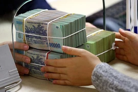 Nợ xấu phình to, ngân hàng khó đòi nợ vì gặp nhiều vướng mắc