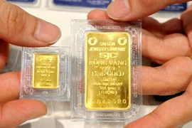 Giá vàng SJC ngược dòng vàng thế giới