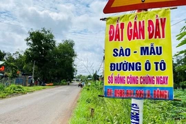Nghịch lý giá đất tăng trong khi nhu cầu tuột dốc