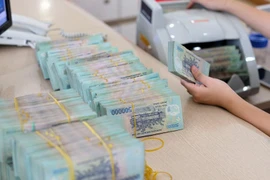 Tiền gửi thanh toán tại ngân hàng bất ngờ giảm mạnh