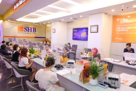 Tiền nhàn rỗi đang 'chảy' trở lại ngân hàng