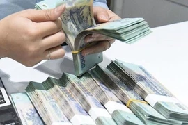 'Ông lớn' nhập cuộc đua tăng lãi suất tiền gửi tiết kiệm