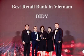 BIDV nhận cú đúp giải thưởng: Ngân hàng Bán lẻ tốt nhất Việt Nam, Tiền gửi tốt nhất Châu Á