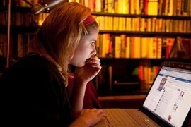Khoe khoang trên Facebook có thể mắc bệnh hoang tưởng