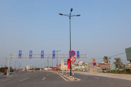 Hơn 1,5km đường Phạm Văn Đồng trước giờ thông xe