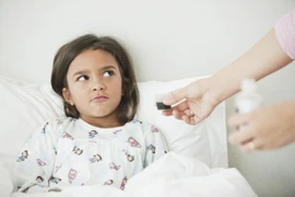 9 sai lầm nguy hại khi cho trẻ dùng thuốc