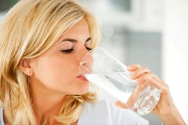 Thói quen tốt cho sức khỏe bạn cần làm mỗi sáng 