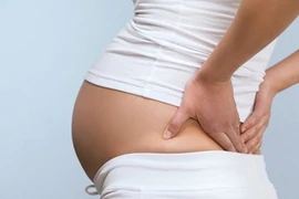 Những điều cần biết về bệnh đau lưng khi mang bầu
