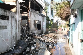 Cháy xưởng dệt: Hai công nhân bị bỏng toàn thân