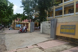 Hiệu trưởng trường tiểu học thắng kiện chủ tịch thành phố