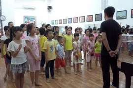 Đỗ Nhật Nam tổ chức đêm nhạc giúp đỡ bệnh nhi nghèo