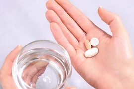 Có nên dùng thuốc bổ mắt lâu dài?