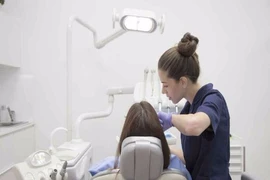 Chăm sóc răng thế nào khi có tuổi?