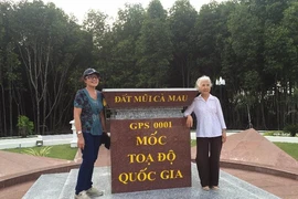 Thăm đất Mũi Cà Mau vào cuối năm Bính Thân 