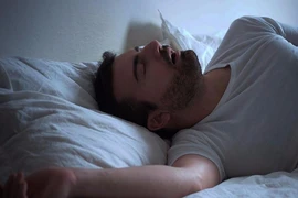 Ngủ ngáy quá to cũng có thể khiến đàn ông bị vô sinh