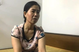 Đình chỉ công tác y sĩ vụ hàng loạt trẻ bị sùi mào gà