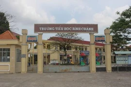 Vụ cô giáo quỳ: Công an mời ông Võ Hòa Thuận làm việc