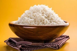 Bảo quản cơm đúng cách mùa nóng