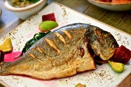 Những bộ phận của cá bạn không nên ăn