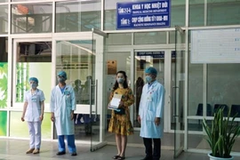 Đà Nẵng vừa cho 3 bệnh nhân COVID-19 xuất viện