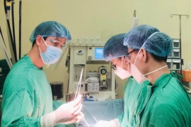 Tưởng nhiệt miệng, đi khám phát hiện ung thư lưỡi