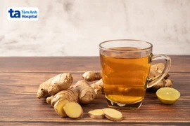 Bị đau đầu uống trà gừng được không? 