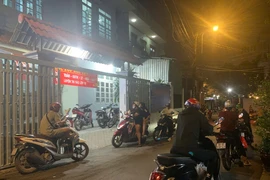 Đề xuất không dạy thêm sau 20 giờ: Học sinh và phụ huynh nói gì? 
