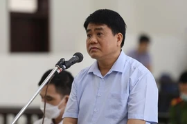 Ông Nguyễn Đức Chung hưởng lợi 3,8 tỉ đồng từ doanh nghiệp 'thân thiết'