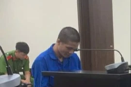 Gây án sau khi nhìn thấy bạn gái ôm người đàn ông khác