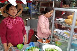 Dân Cà Mau tránh bão số 16 đã trở về nhà