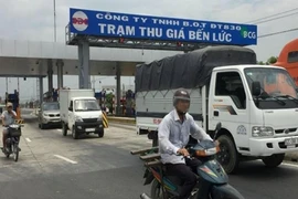 Bộ Giao thông báo cáo về việc chuyển sang 'trạm thu giá'