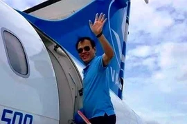 Ông Nguyễn Hữu Linh nhận quyết định khởi tố tại công an quận 4