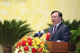 Bí thư Thành uỷ Hà Nội Đinh Tiến Dũng