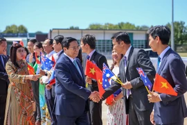 Thủ tướng gặp gỡ Hội Trí thức và chuyên gia Việt Nam tại Australia trước khi sang New Zealand