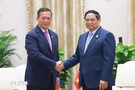 Việt Nam - Campuchia tăng cường hợp tác quốc phòng - an ninh